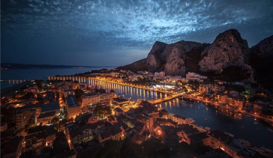 Apartment Ines Omiš Kültér fotó