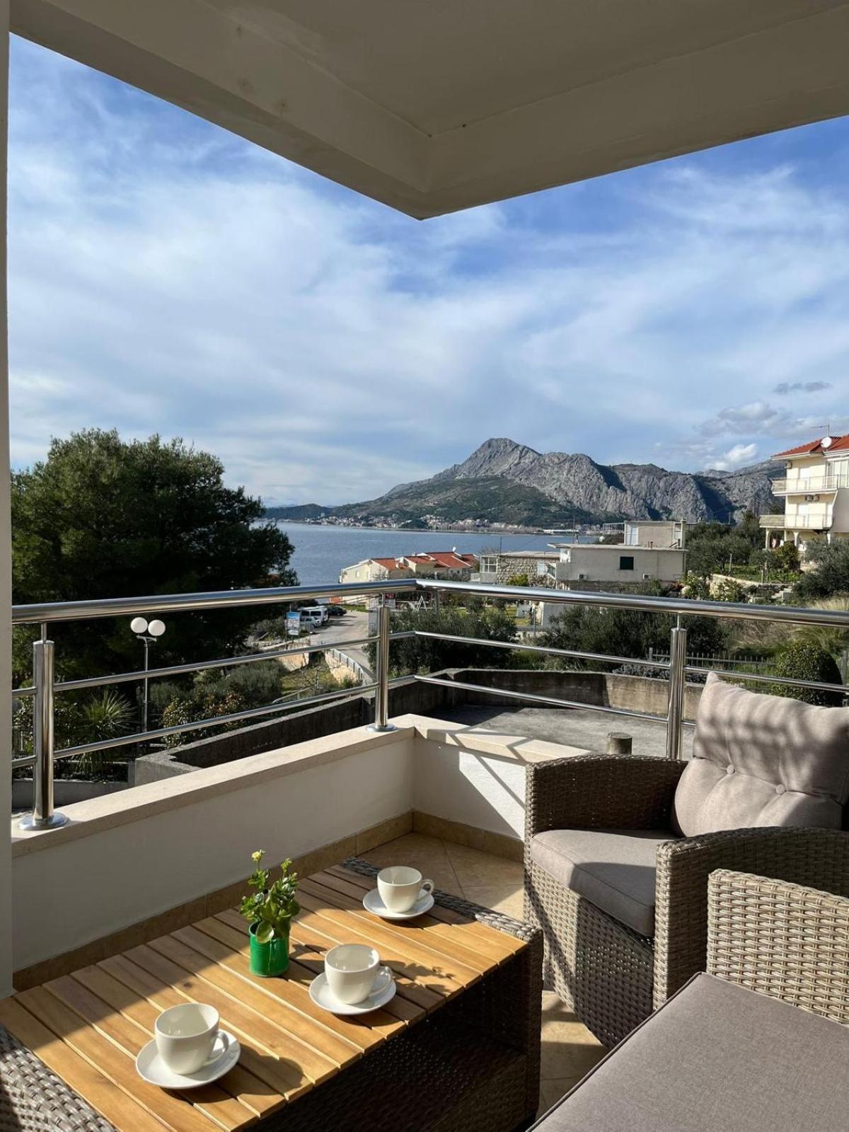 Apartment Ines Omiš Kültér fotó