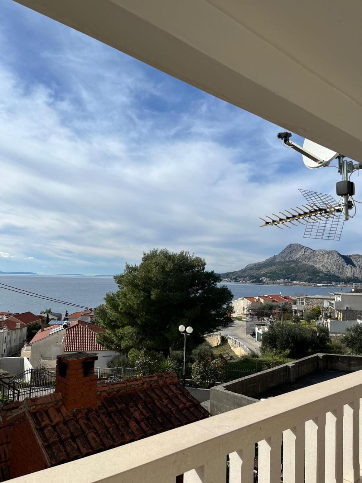 Apartment Ines Omiš Kültér fotó
