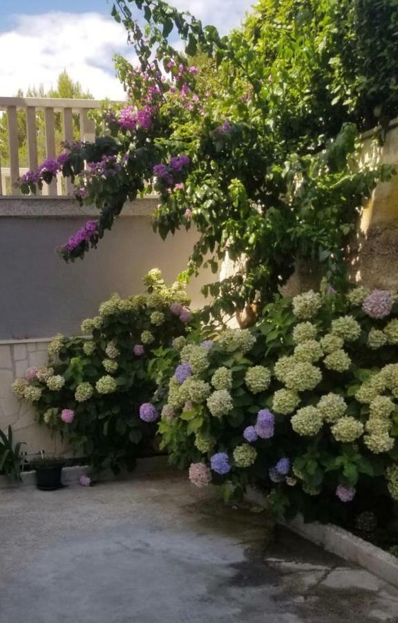 Apartment Ines Omiš Kültér fotó